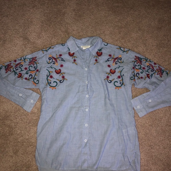 Button up with floral embroidery - Picture 4 of 5